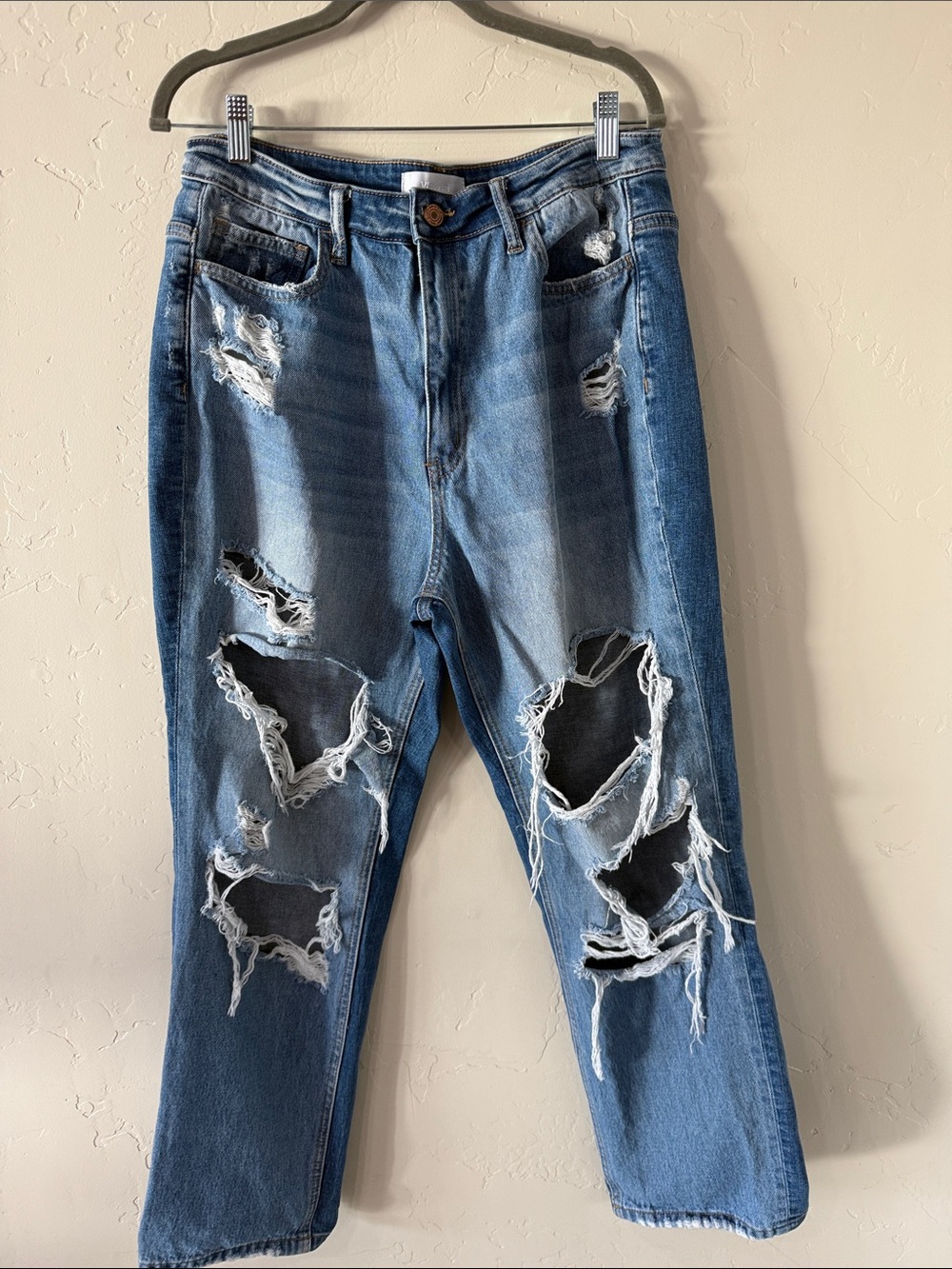 Distressed Boyfriend Jeans for Women - Medium Blue